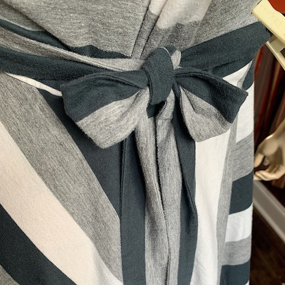 Strapless Fit and Flare Dress with back tie - Picture 4 of 6